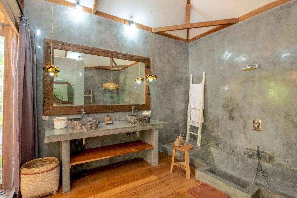 Secret River Villa - Luxury Villa 5 Bedrooms - Kerobokan - Canggu Luaran gambar