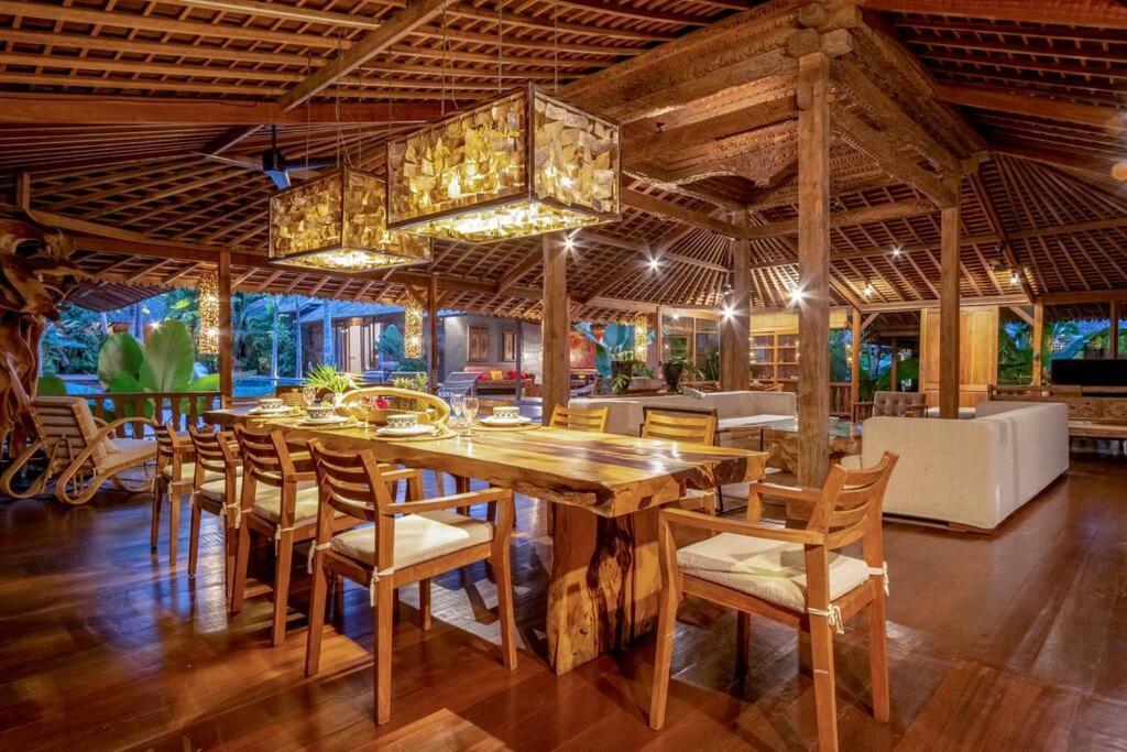 Secret River Villa - Luxury Villa 5 Bedrooms - Kerobokan - Canggu Luaran gambar